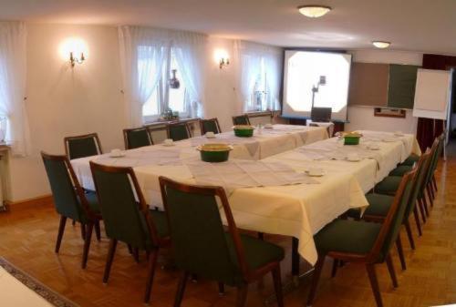 Hotel Thielmann Mittenaar Экстерьер фото